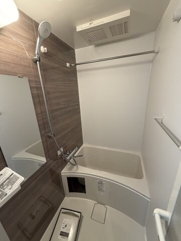 フォーリアライズ難波リアンの物件内観写真