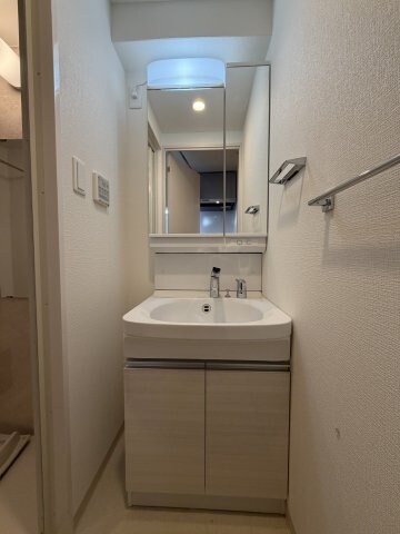 フォーリアライズ難波リアンの物件内観写真