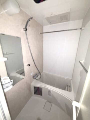 フォーリアライズ難波リアンの物件内観写真