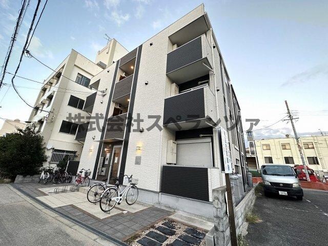 ハーモニーテラス大正の物件外観写真