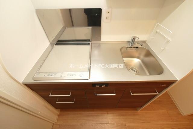 セレニテ難波ミラク参番館の物件内観写真