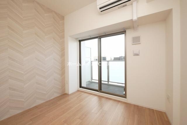 セレニテ難波ミラク参番館の物件内観写真