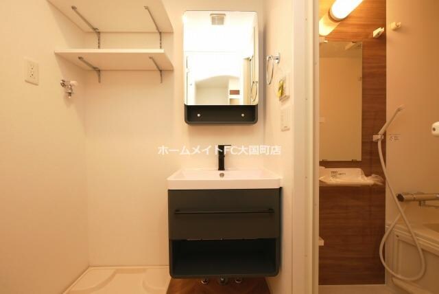 セレニテ難波ミラク参番館の物件内観写真