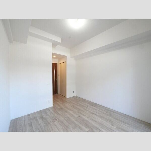 エスリード難波AGREAの物件内観写真