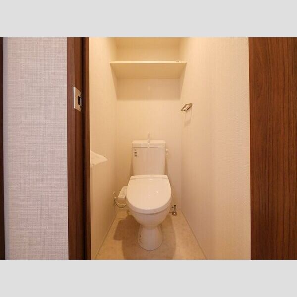 エスリード難波AGREAの物件内観写真