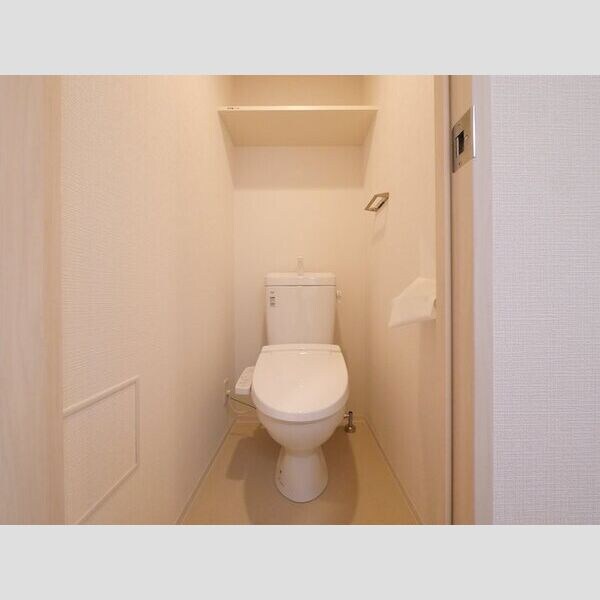 エスリード難波AGREAの物件内観写真