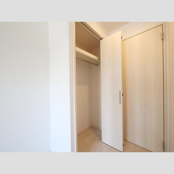 エスリード難波AGREAの物件内観写真