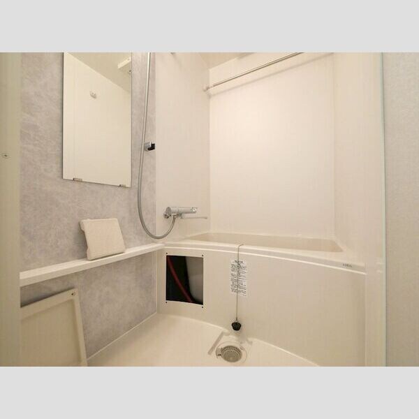 エスリード難波AGREAの物件内観写真