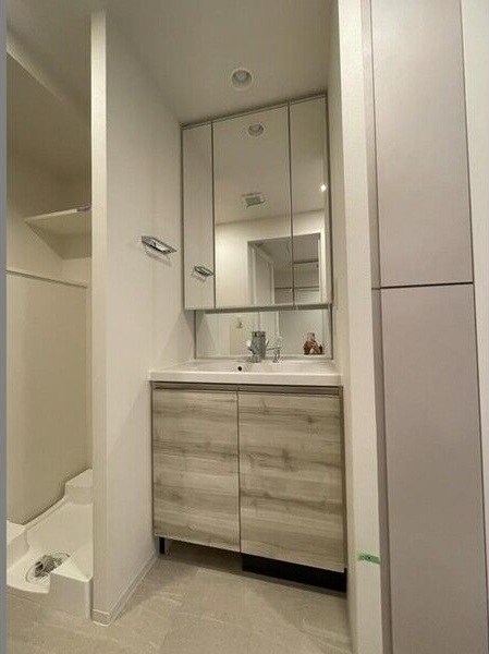 コンフォリア・リヴ本町WEST　Qの物件内観写真