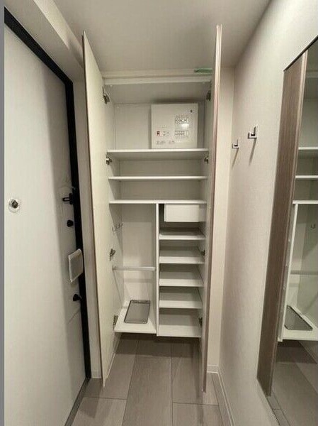 コンフォリア・リヴ本町WEST　Qの物件内観写真