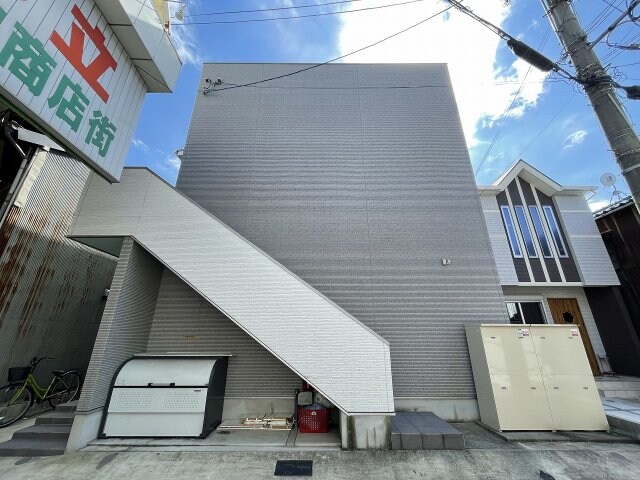 フクシア　アベニューの物件外観写真