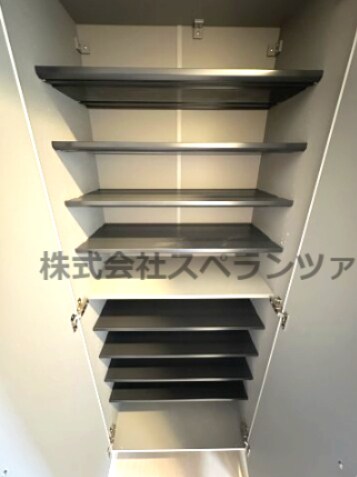 フォーリアライズ大阪ミッテの物件内観写真