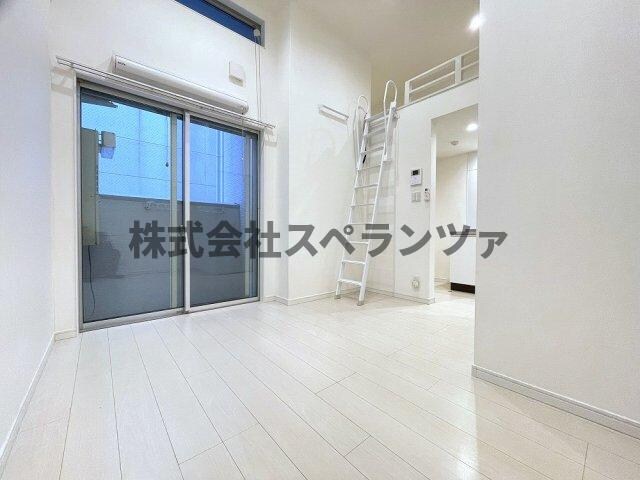 LOREの物件内観写真