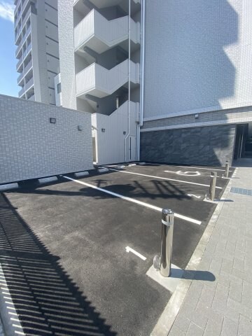 ファーストフィオーレ長田グランディールの物件外観写真