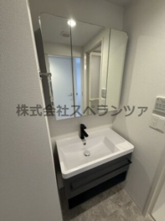 セレニテ江坂エクラの物件内観写真