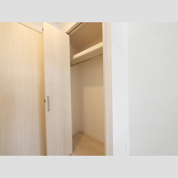 エスリード難波AGREAの物件内観写真