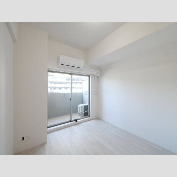 エスリード難波AGREAの物件内観写真