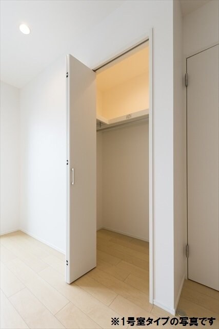 ルネッサ八尾南の物件内観写真