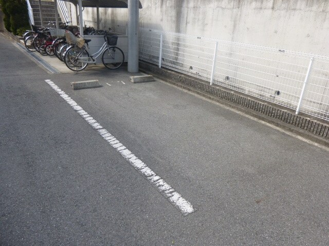 平松駅 徒歩10分 1階の物件外観写真