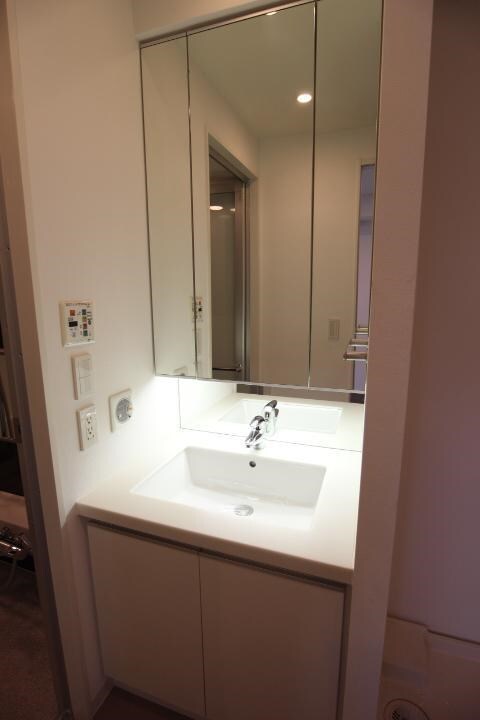 広尾駅 徒歩9分 8階の物件内観写真