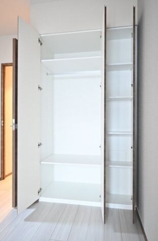 GRANSITE NAKAMEGUROの物件内観写真