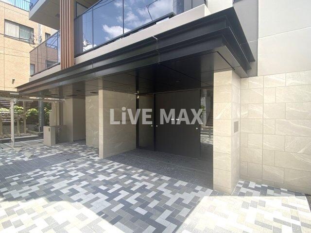 リビオメゾン東北沢の物件外観写真