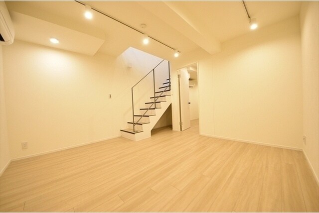 ファーヴァル代々木上原の物件内観写真