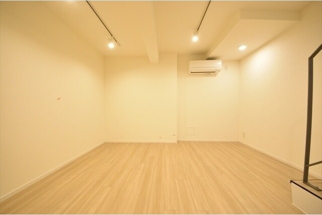 ファーヴァル代々木上原の物件内観写真