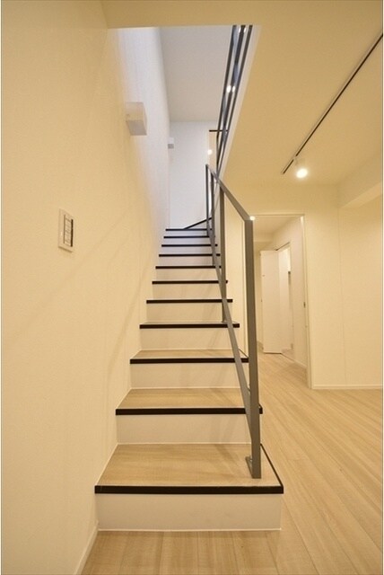 ファーヴァル代々木上原の物件内観写真