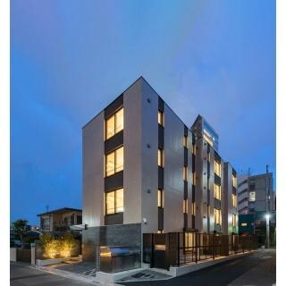 グローリオシェルト神宮前の物件外観写真