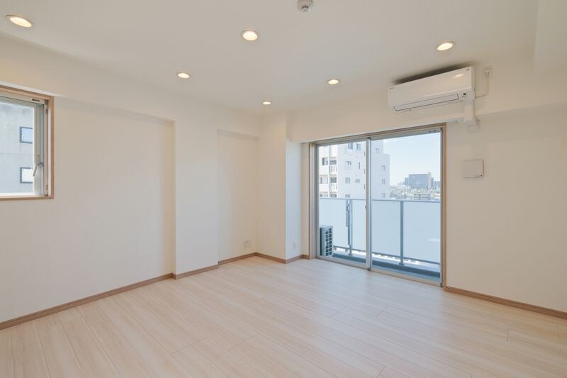 エストゥルース東高円寺の物件内観写真