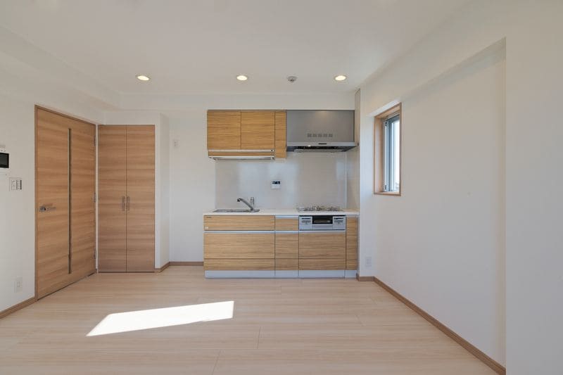 エストゥルース東高円寺の物件内観写真