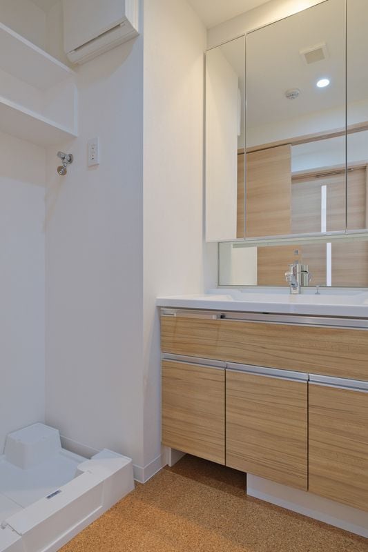 エストゥルース東高円寺の物件内観写真