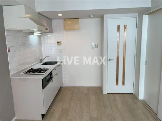 パレ・ホームズ新橋の物件内観写真