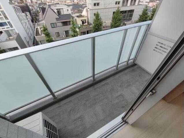 エストゥルース東高円寺の物件内観写真