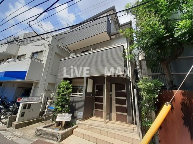 グローリア西麻布の物件外観写真