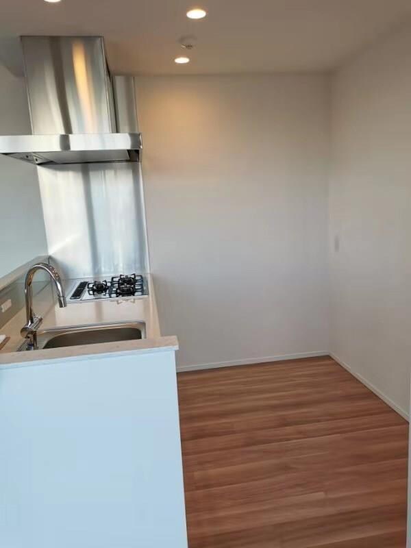 ローレルタワールネ浜松町の物件内観写真