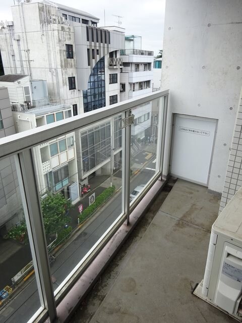 プラウドフラット代々木上原の物件内観写真