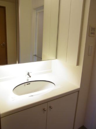 ガーデン目黒南の物件内観写真