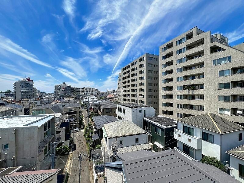 コリーヌ駒場池尻の物件外観写真