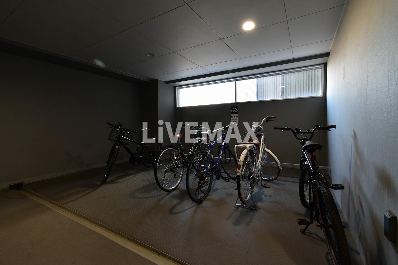 プライムアーバン初台の物件内観写真