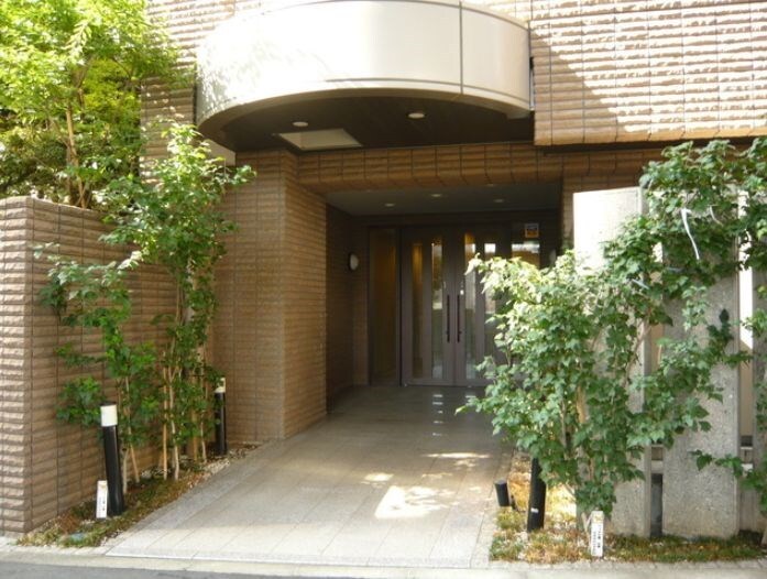 ソリッド大橋の物件外観写真