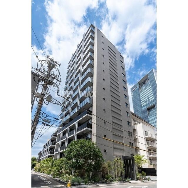 レフィールオーブ代々木の物件外観写真