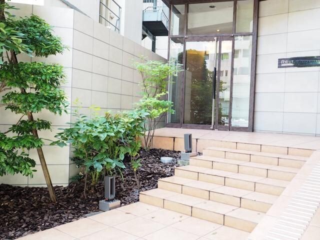 レジディア三軒茶屋の物件外観写真