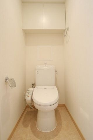 レジディア三軒茶屋の物件内観写真