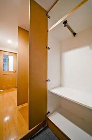 ルミエール中町の物件内観写真