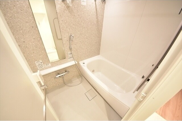 グランパセオ代々木上原Ⅱの物件内観写真