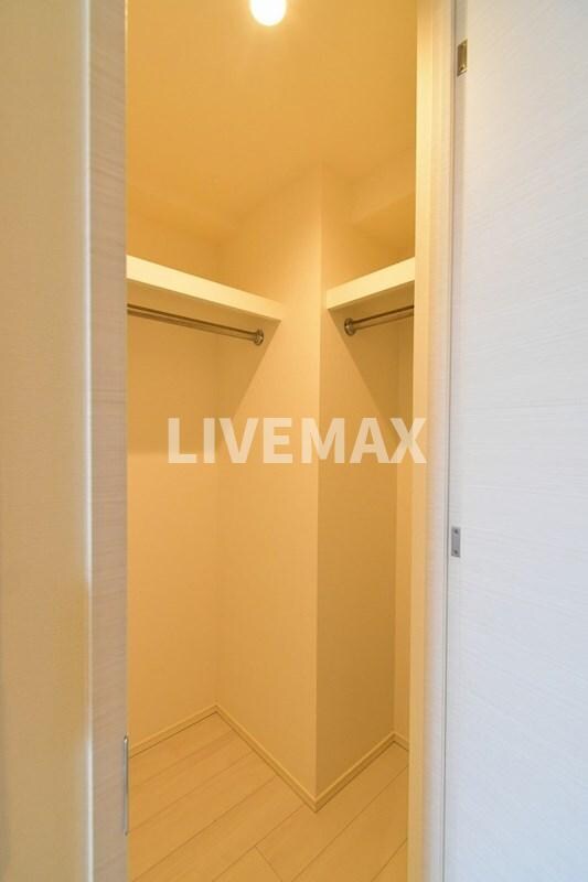 ディアレイシャス落合南長崎の物件内観写真