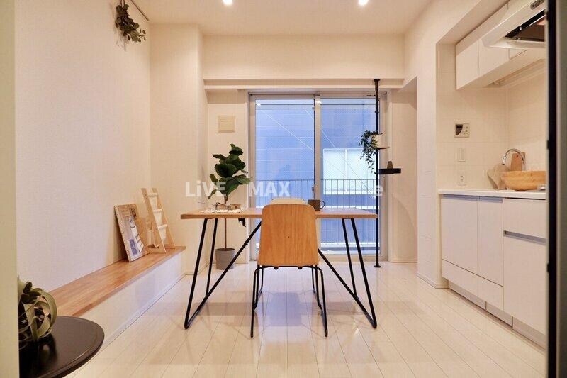 プライムガーデン駒沢大学の物件内観写真