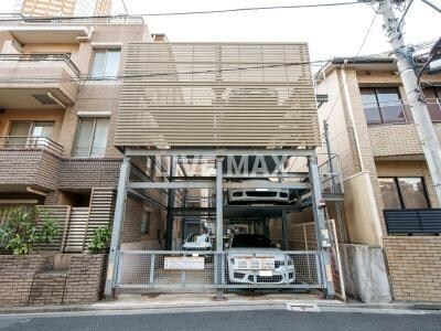 ミリアレジデンス乃木坂の物件外観写真